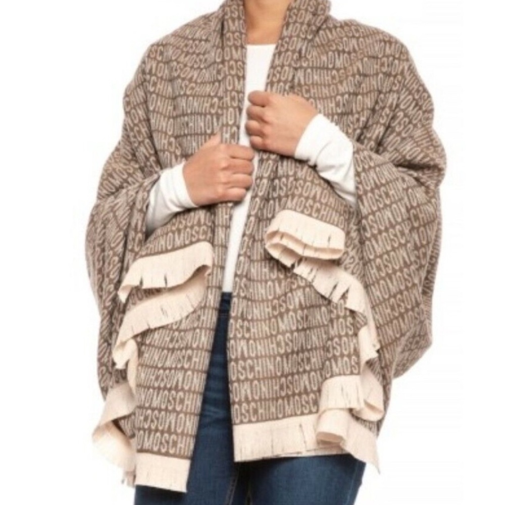 NEW NWT Moschino logo 100 Wool tan Blanket - Picture 5 of 5
